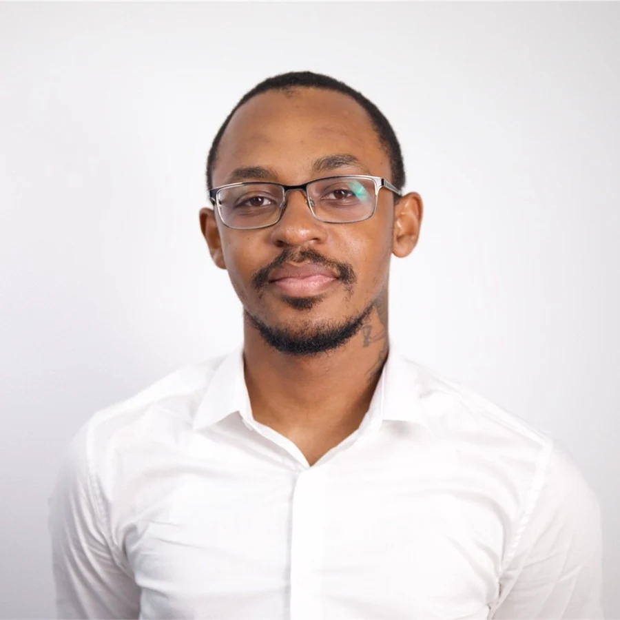 Ché Delano Davis